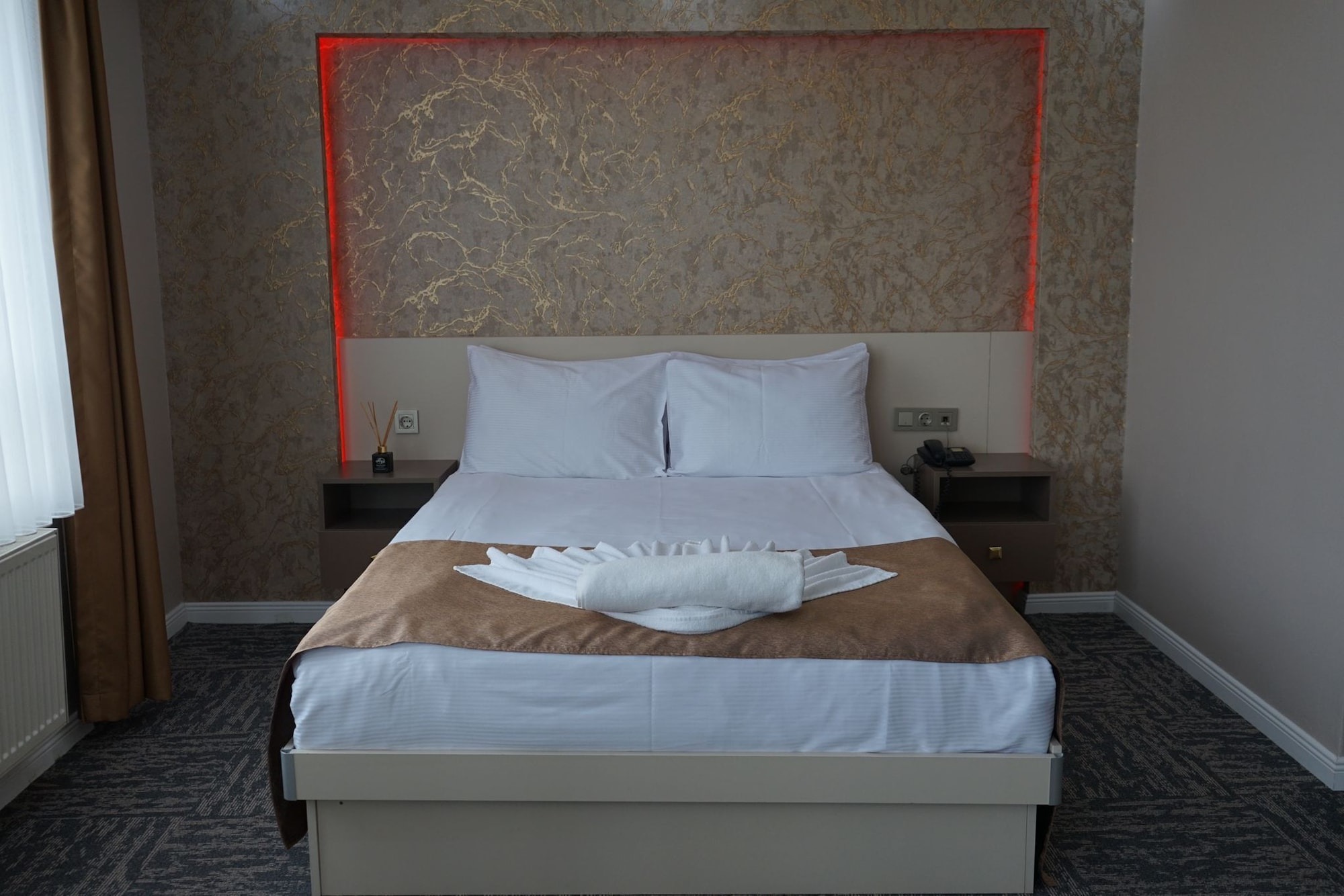 هتل ایتامپ بولوار